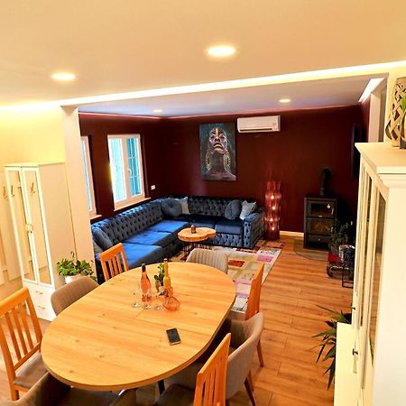 Central Single House With Parking-Top Location! Novalja Luaran gambar